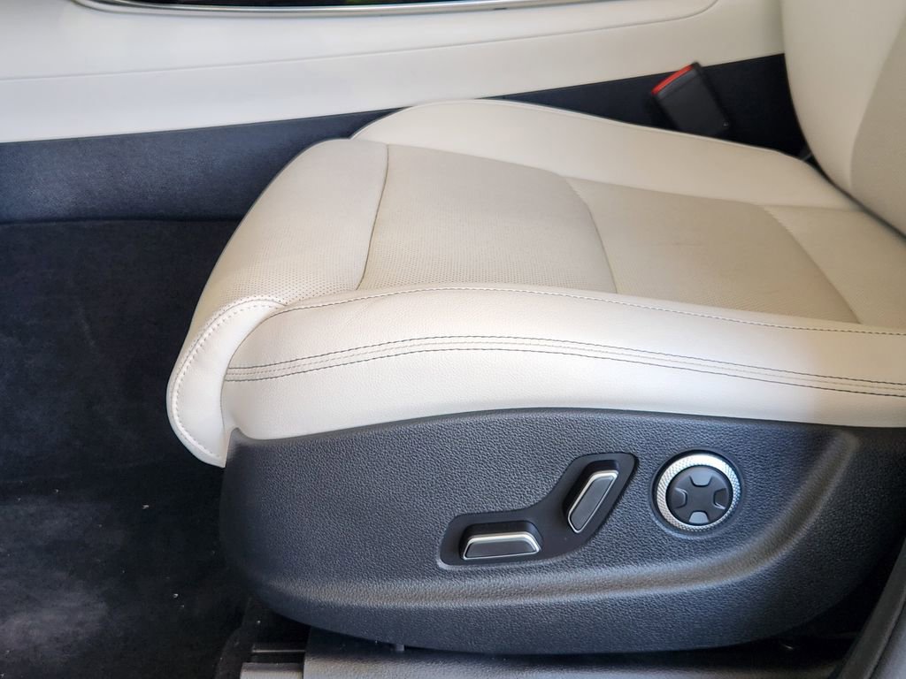 Used 2024 Genesis GV70 2.5T image 23