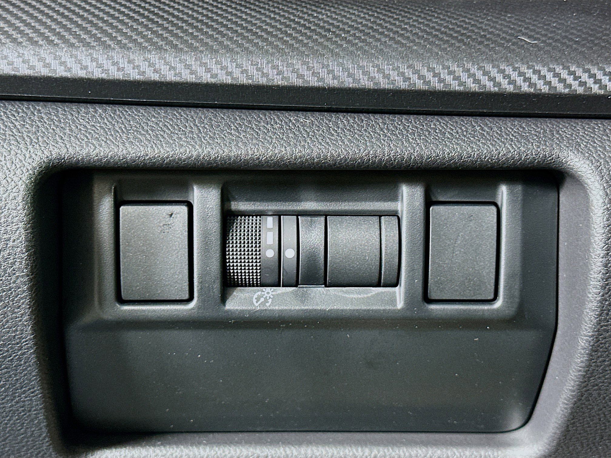 Used 2025 Subaru Crosstrek 2.5i Wilderness w/ Wilderness Package image 17