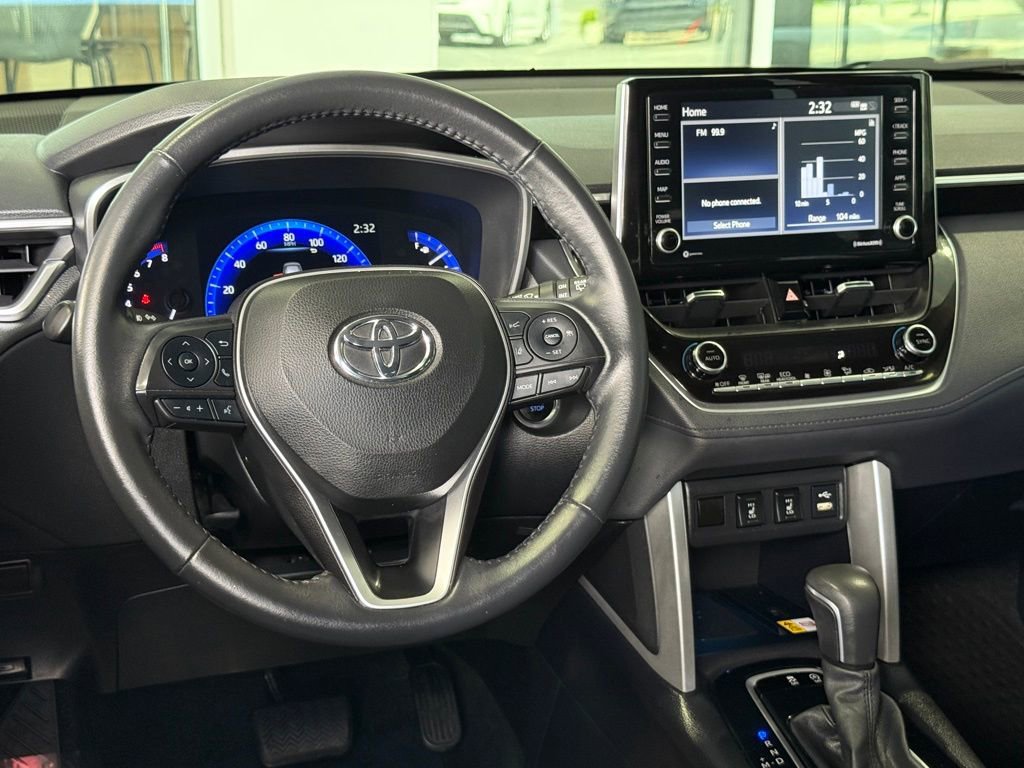 Certified 2022 Toyota Corolla Cross XLE w/ Convenience Package image 34