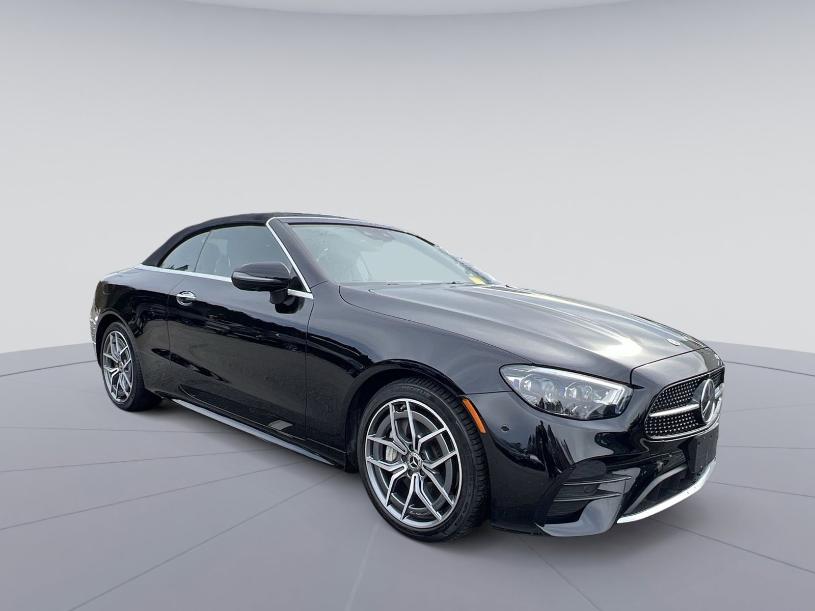 Used 2023 Mercedes-Benz E 450 4MATIC Cabriolet image 11