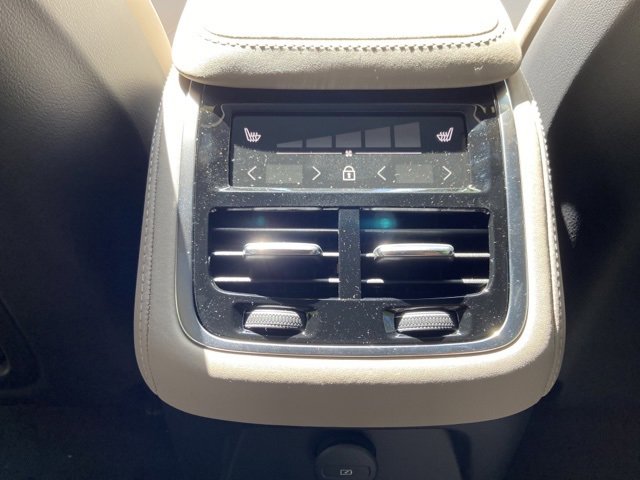 New 2026 Volvo XC90 T8 Plus image 15