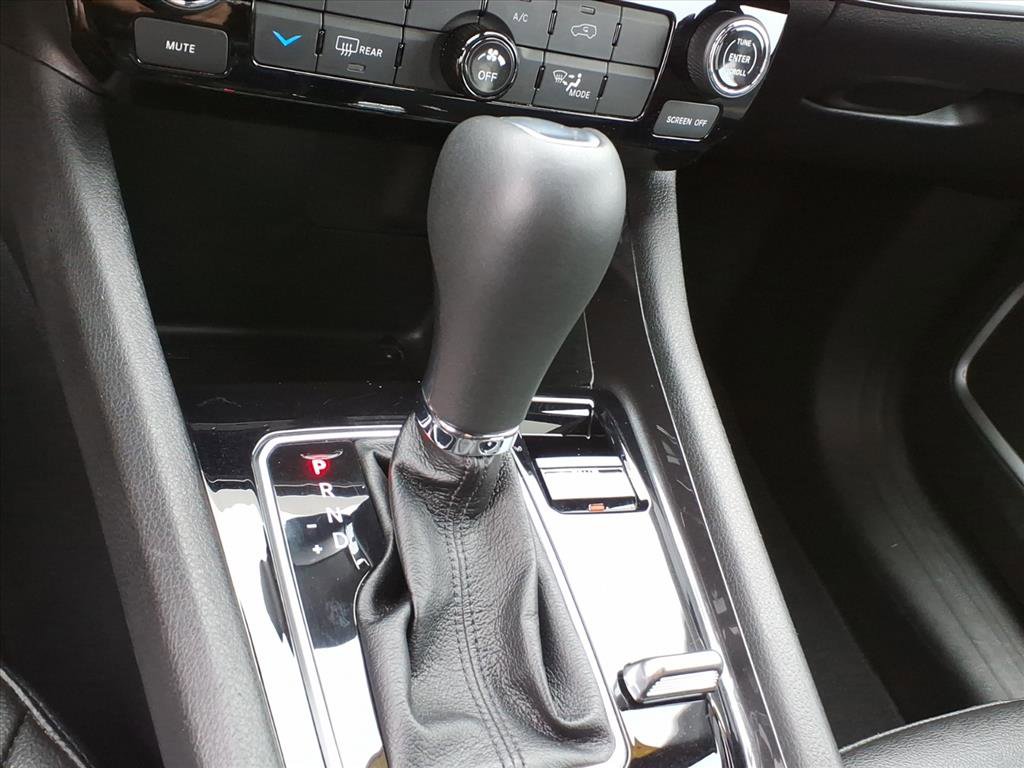 Used 2024 Jeep Compass Latitude image 20