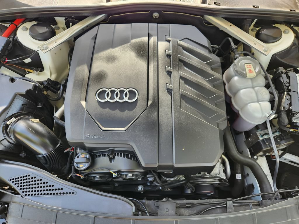 Used 2021 Audi A4 2.0T Premium w/ Convenience Package AWD/4WD image 36