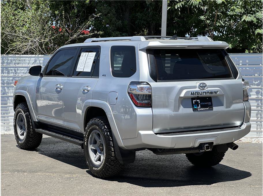 Used 2017 Toyota 4Runner SR5 Premium AWD/4WD image 12