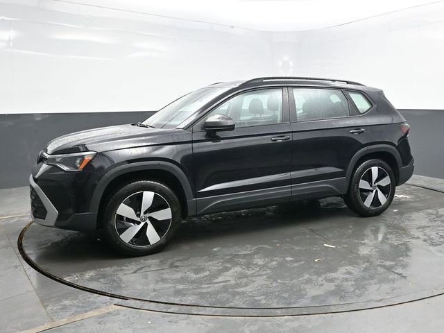 Used 2025 Volkswagen Taos S image 3
