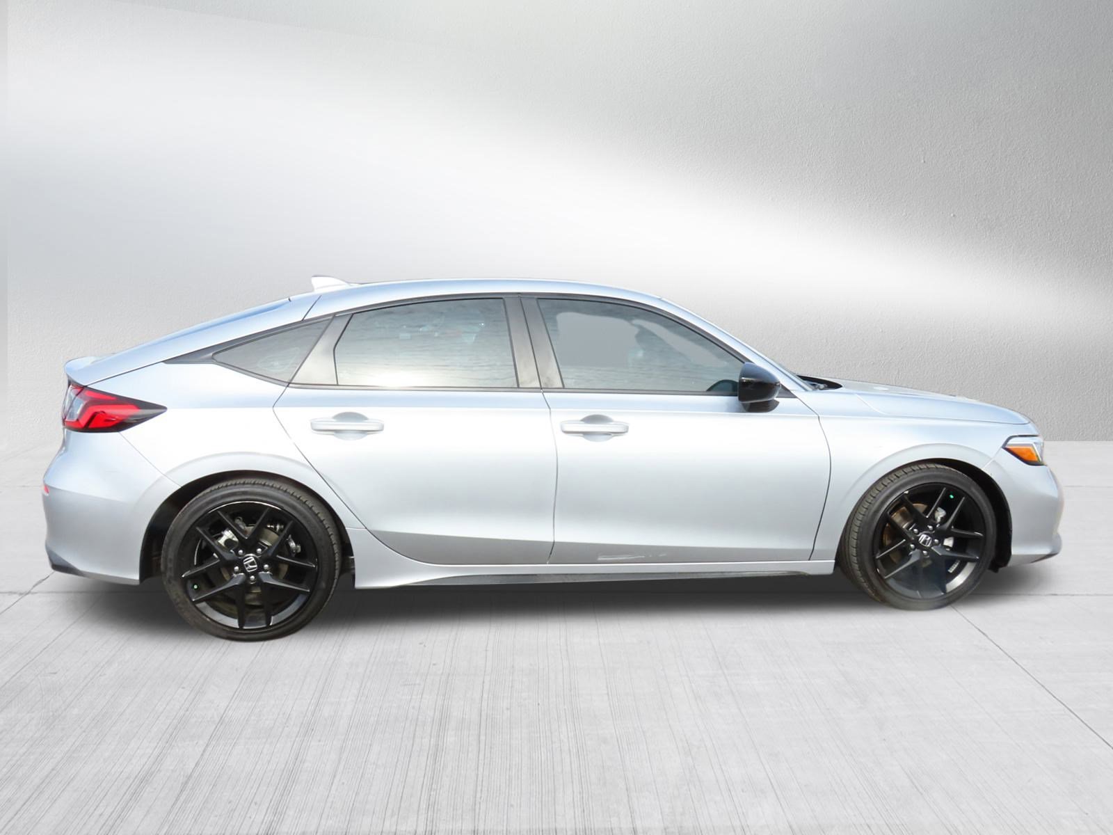 Used 2025 Honda Civic Sport image 8