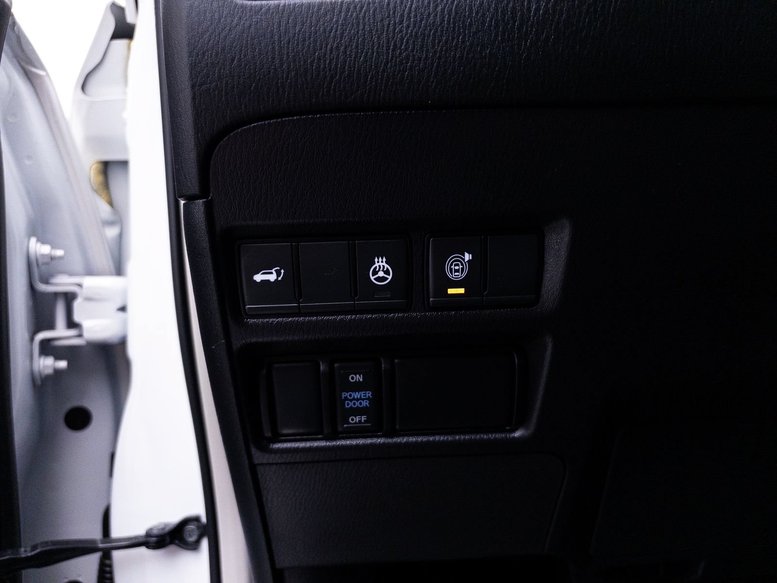 Used 2023 Nissan Armada SL w/ Cargo Package RWD image 7