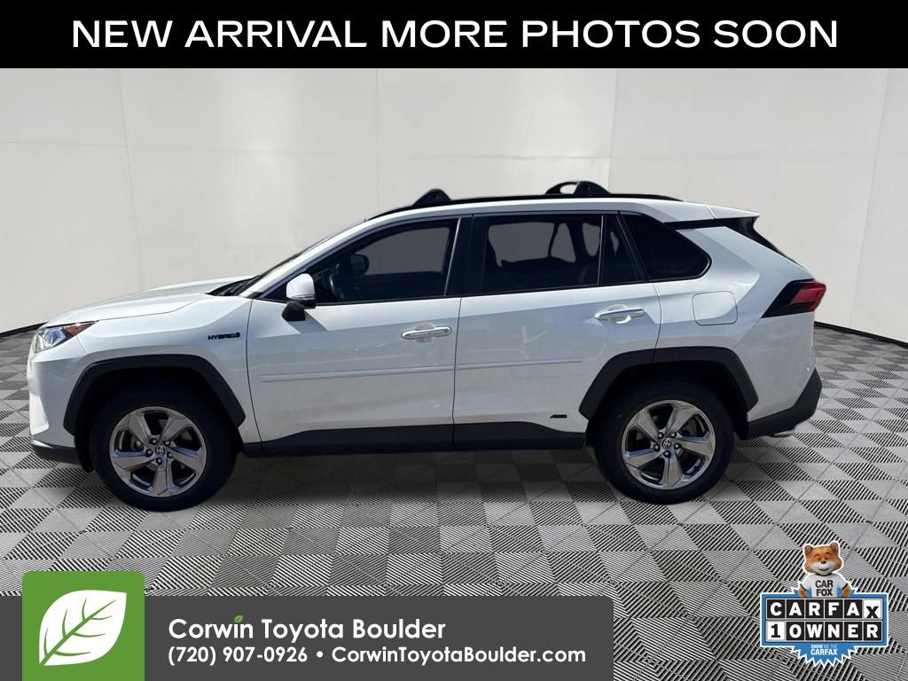 Used 2019 Toyota RAV4 Limited AWD/4WD image 4