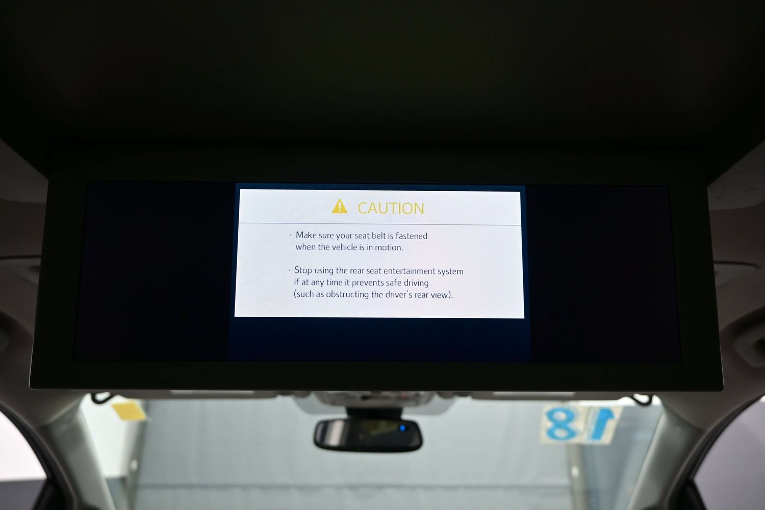Used 2018 Toyota Sienna XLE Premium w/ Carpet Mat Package FWD image 21