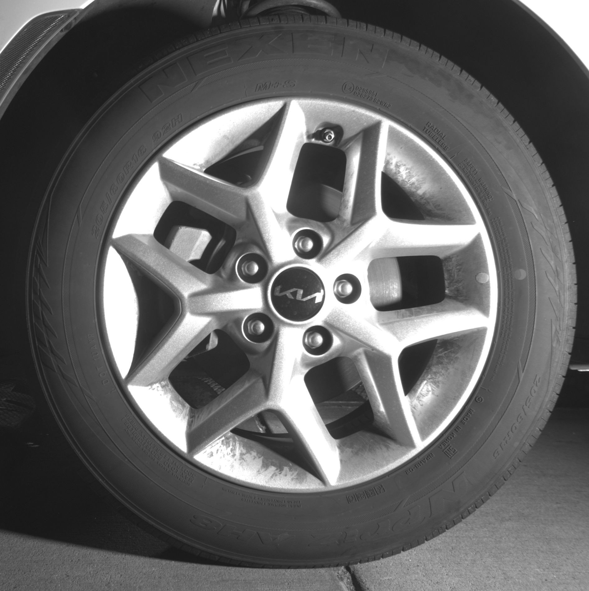 Used 2025 Kia Soul LX w/ LX Technology Package FWD image 12