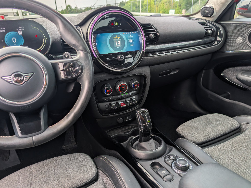 Used 2022 MINI Cooper Clubman S w/ Premium Package AWD/4WD image 24