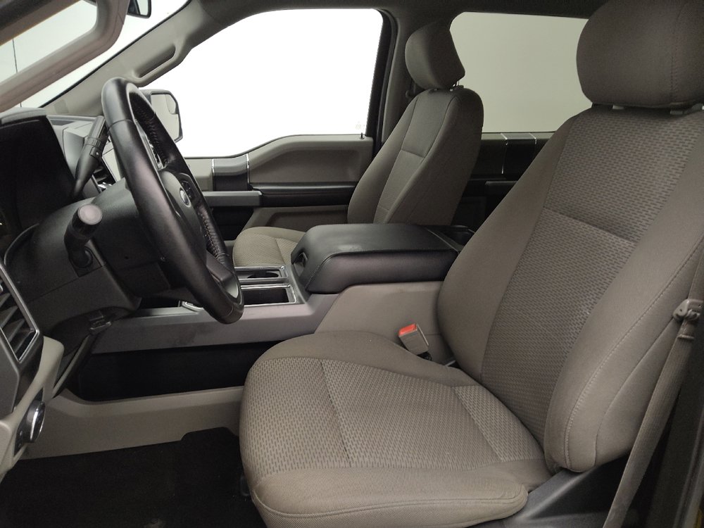 Used 2018 Ford F150 XLT w/ Equipment Group 302A Luxury AWD/4WD image 17