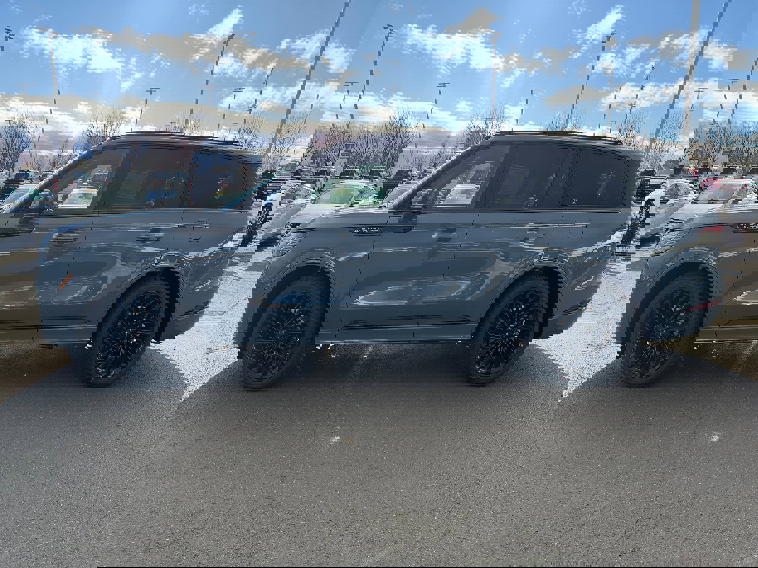 New 2026 Lincoln Aviator Reserve w/ Luxury Package image 6