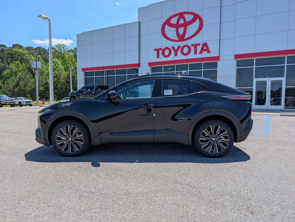 New 2026 Toyota C-HR AWD/4WD image 2