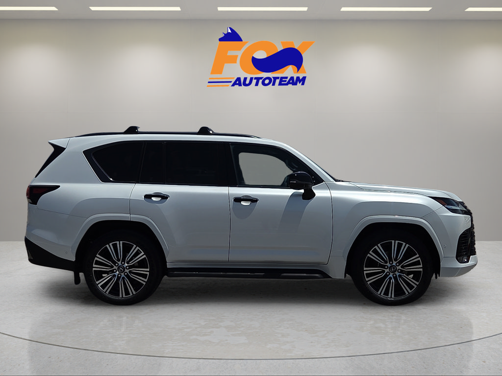 New 2026 Lexus LX 700h Luxury AWD/4WD image 5