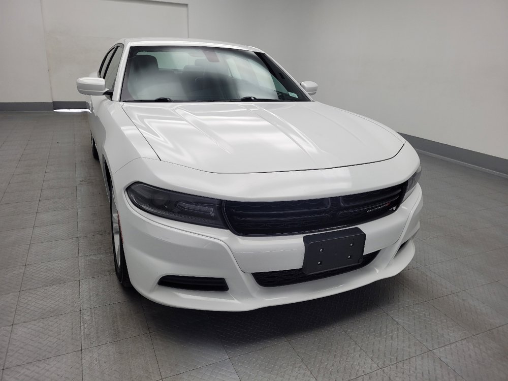 Used 2021 Dodge Charger SXT w/ Leather Interior Group image 14