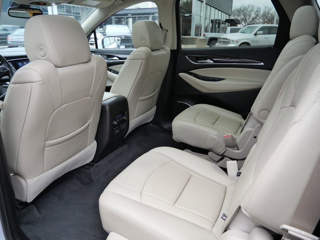 Used 2021 Buick Enclave Essence w/ Sun And Navigation Package image 27