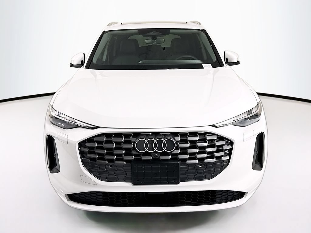 Used 2026 Audi Q5 Premium w/ Convenience Package AWD/4WD image 2