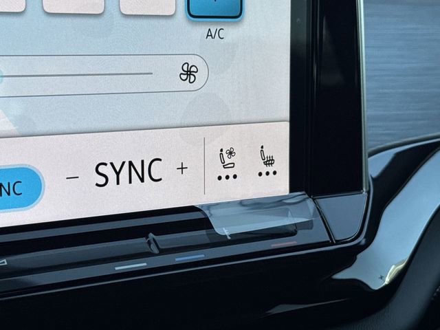 New 2026 Volkswagen Atlas Cross Sport SE image 20