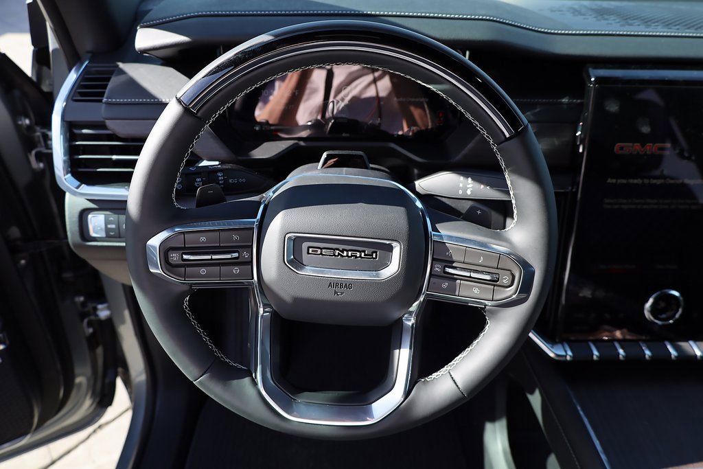 New 2026 GMC Acadia Denali w/ Super Cruise Package image 13