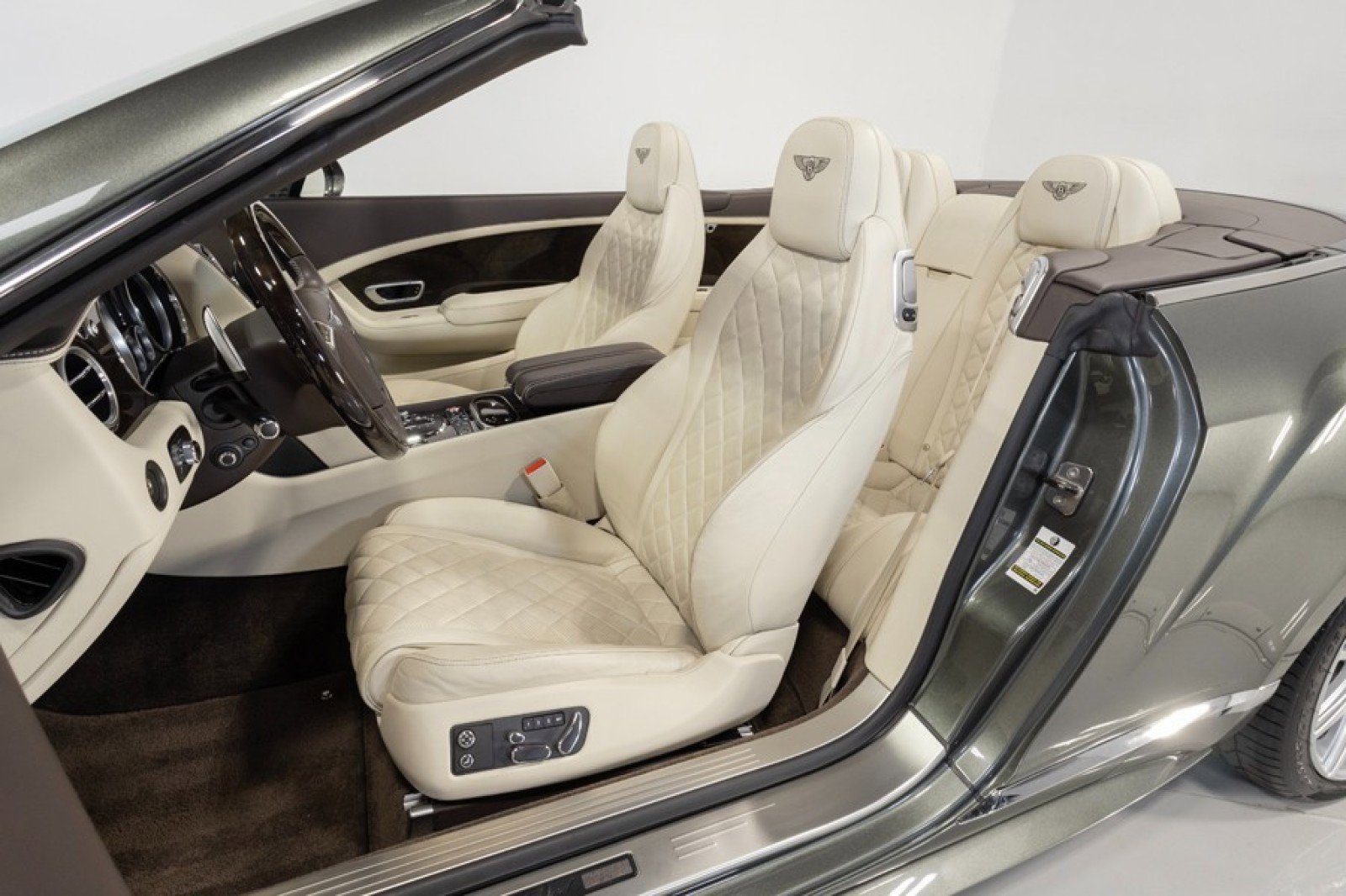 Used 2016 Bentley Continental GT Speed Convertible AWD/4WD image 3