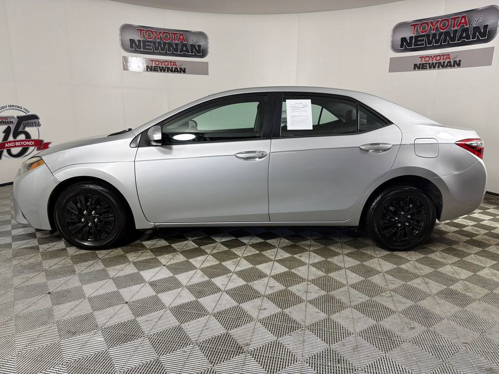 Used 2016 Toyota Corolla L FWD image 6
