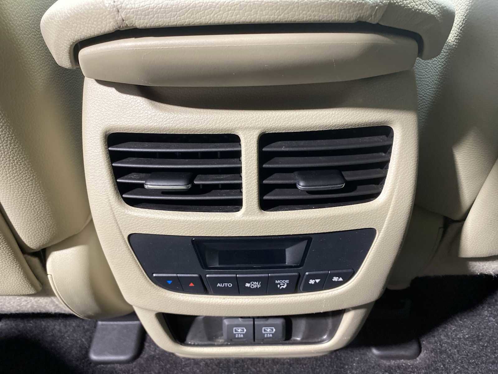 Used 2018 Acura MDX SH-AWD w/ Technology Package image 25