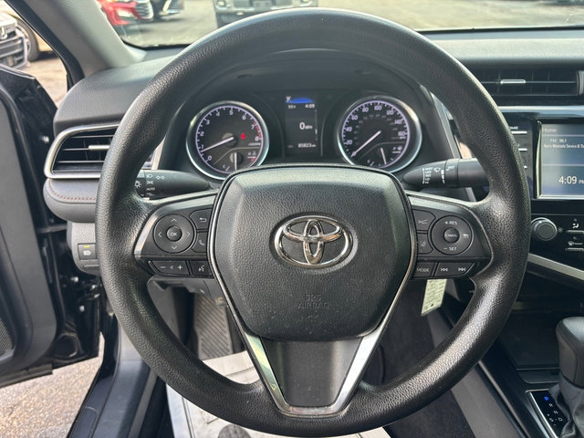 Used 2020 Toyota Camry LE FWD image 14