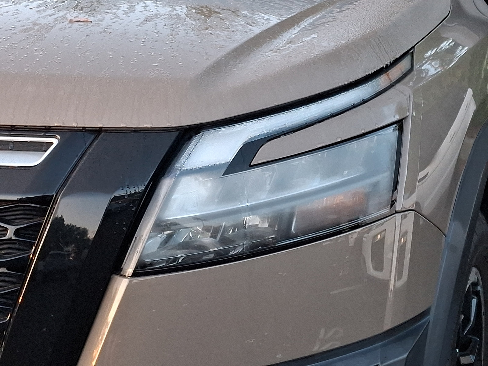 Used 2024 Nissan Pathfinder Rock Creek AWD/4WD image 9