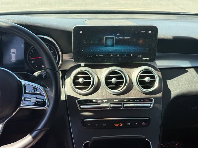 Used 2021 Mercedes-Benz GLC 300 4MATIC image 22