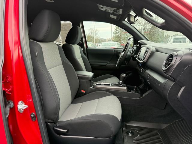 Certified 2023 Toyota Tacoma TRD Off-Road w/ Technology Package image 19