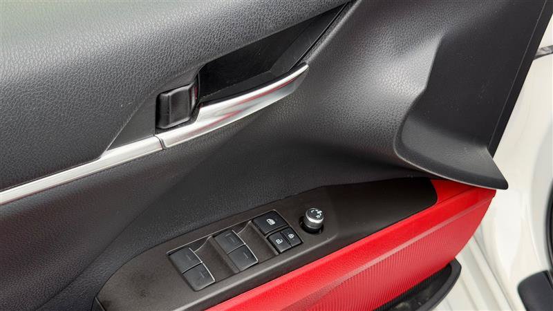 Used 2022 Toyota Camry XSE FWD image 22