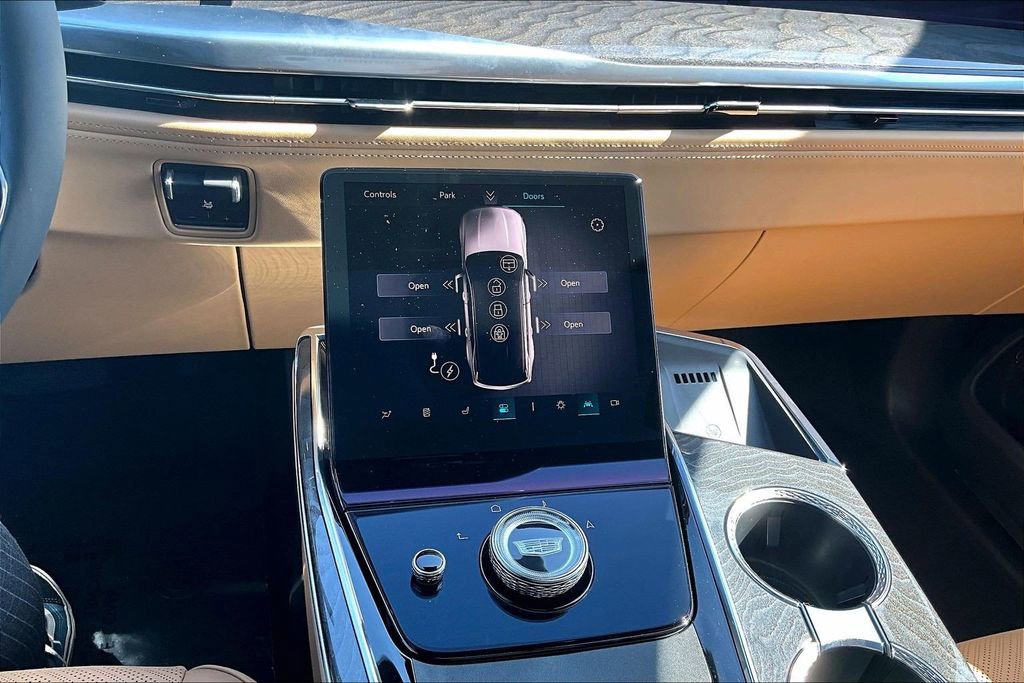 Certified 2025 Cadillac Escalade IQ Luxury 2 image 15