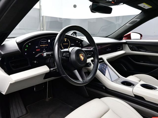 Certified 2021 Porsche Taycan Turbo w/ Sportdesign Package AWD/4WD image 4