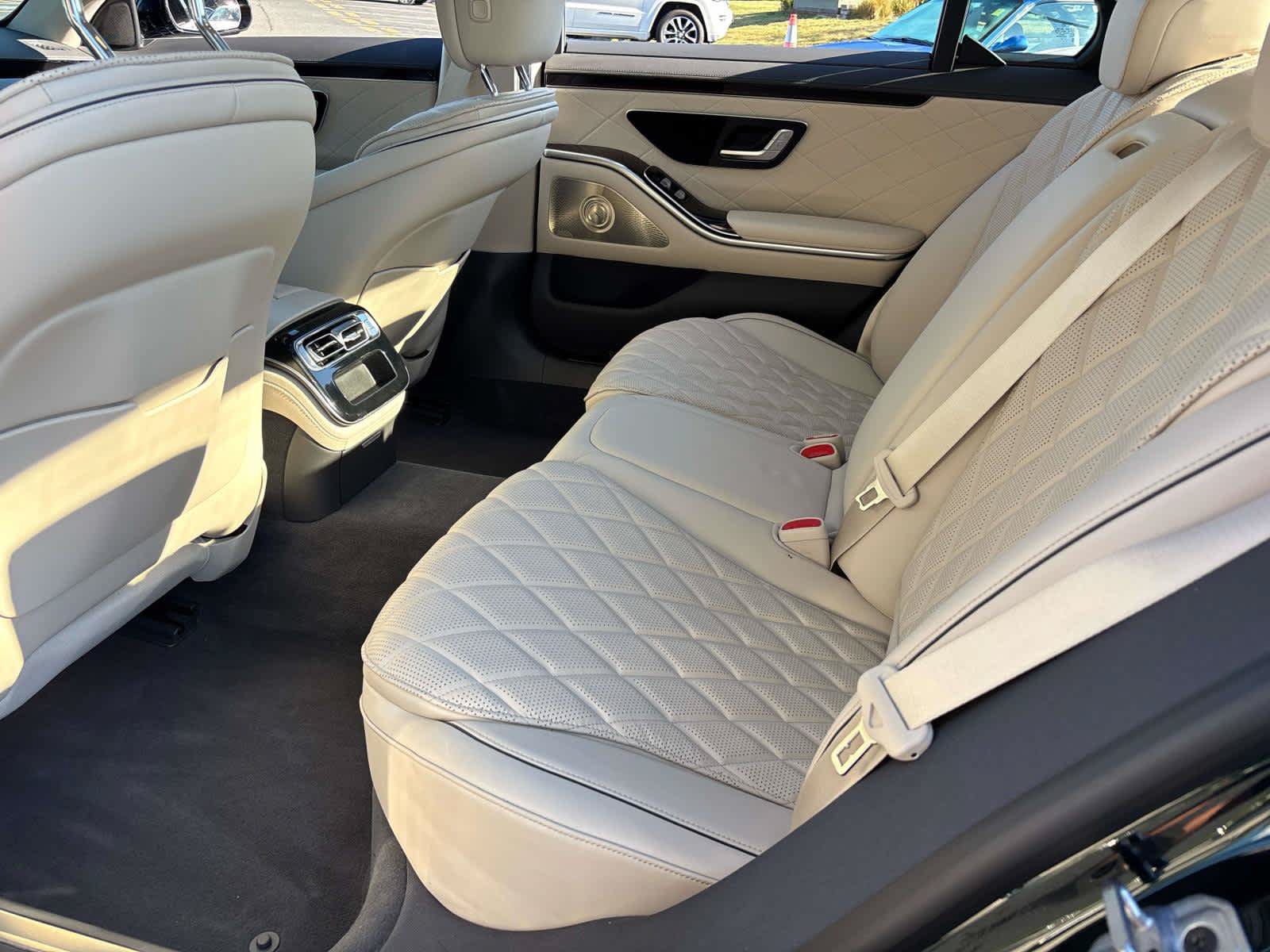 Used 2025 Mercedes-Benz S 580 4MATIC Sedan image 10