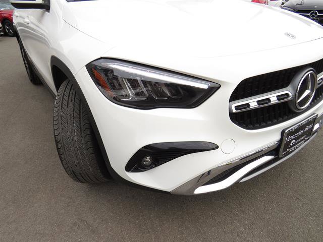 Used 2025 Mercedes-Benz GLA 250 4MATIC image 25