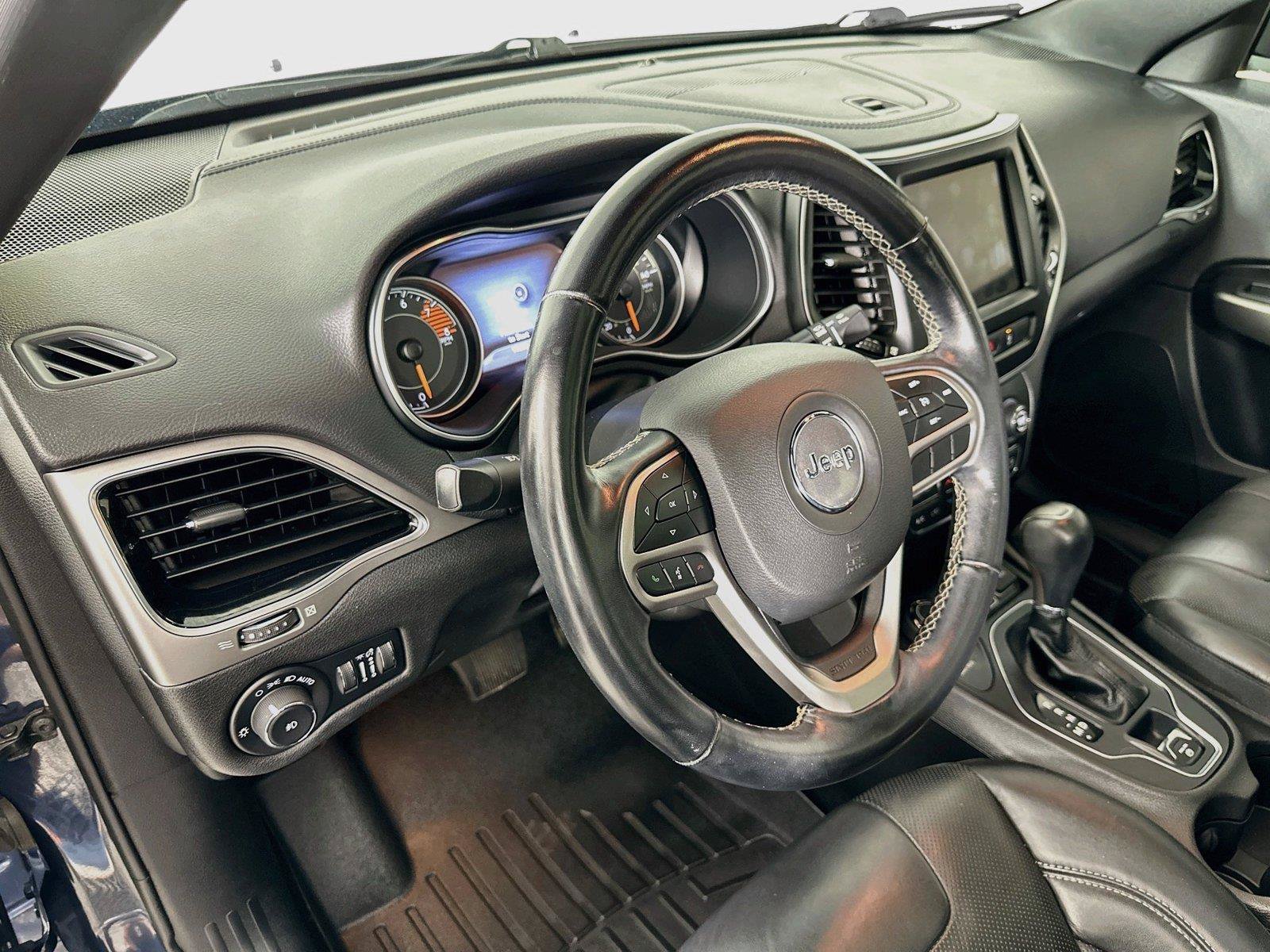 Used 2021 Jeep Cherokee Latitude Lux 80th Anniv w/ Quick Order Package 26U 80TH AWD/4WD image 24