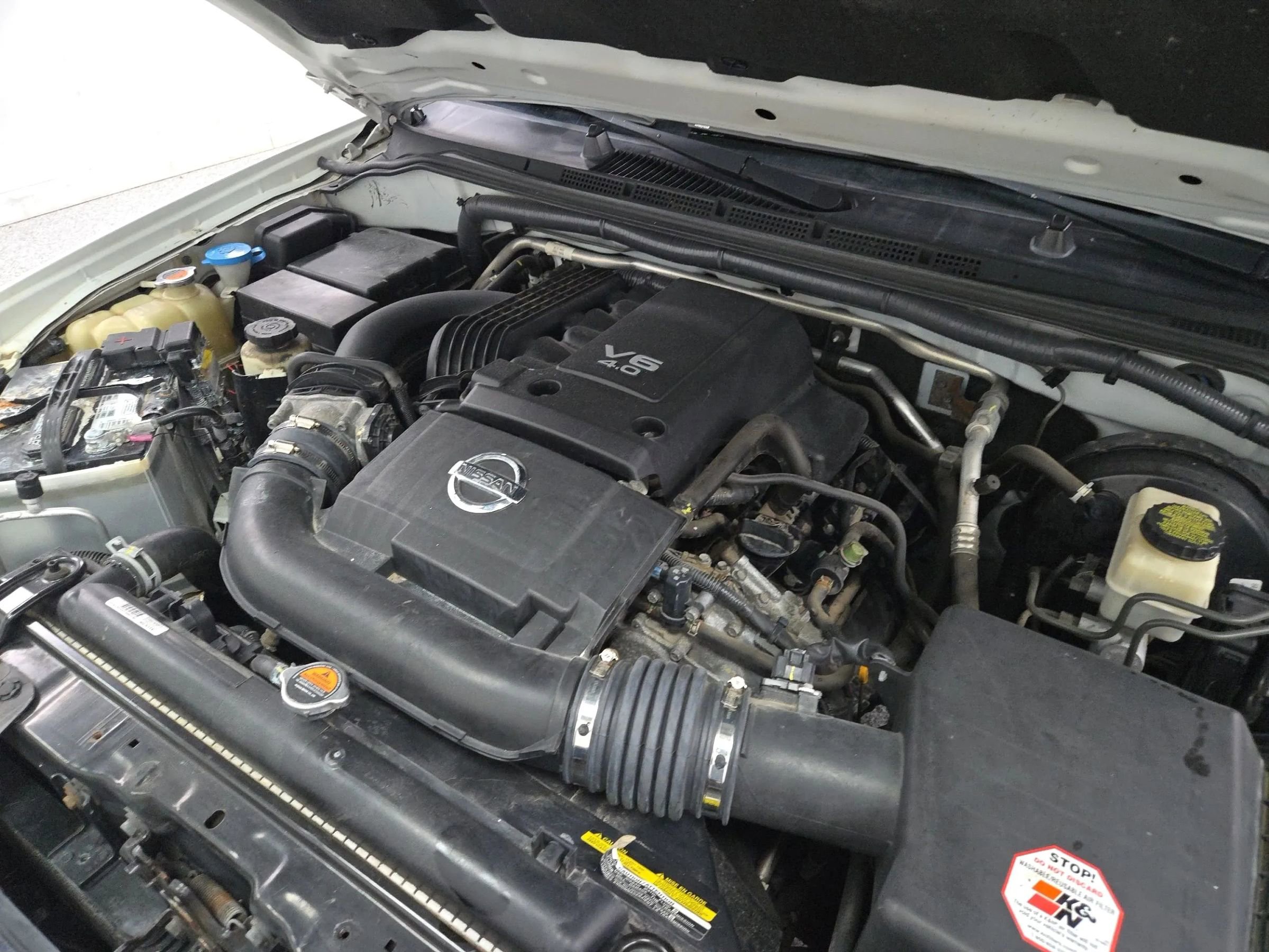 Used 2015 Nissan Frontier SL w/ Moonroof Package image 23