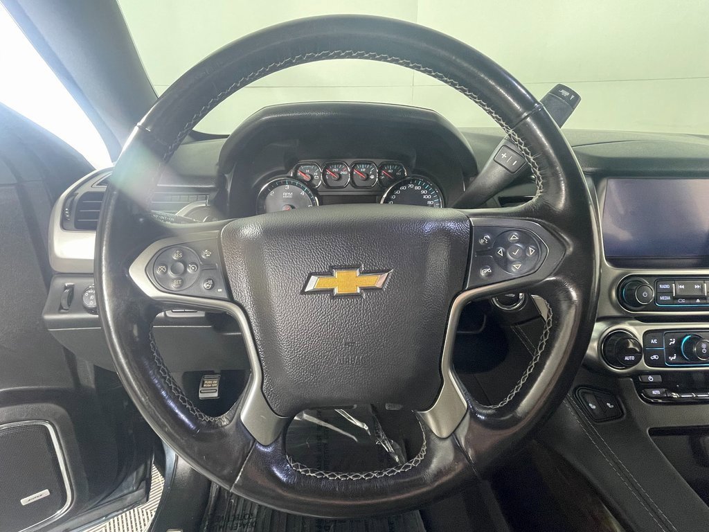 Used 2020 Chevrolet Suburban LT w/ RST Edition image 16