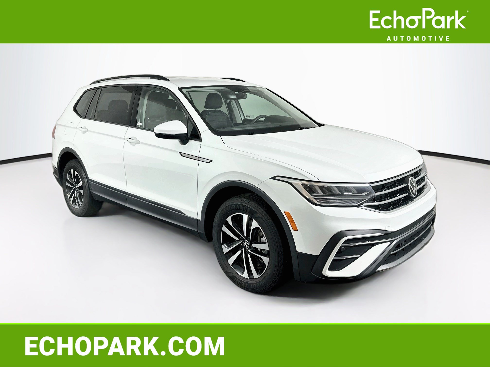 Used 2023 Volkswagen Tiguan S FWD image 1