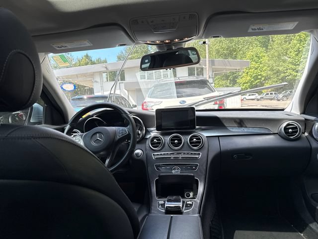 Used 2015 Mercedes-Benz C 300 Sedan image 11