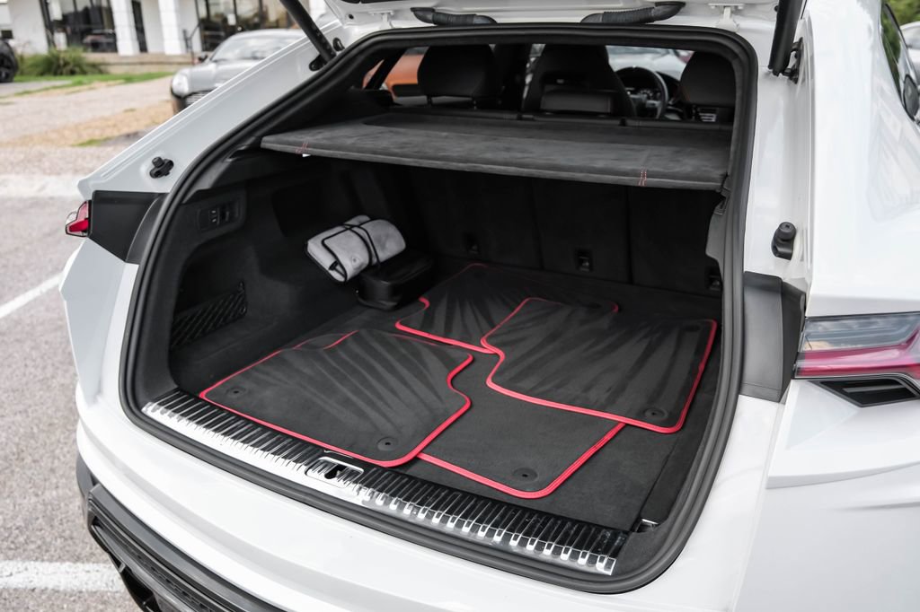 Used 2022 Lamborghini Urus image 62