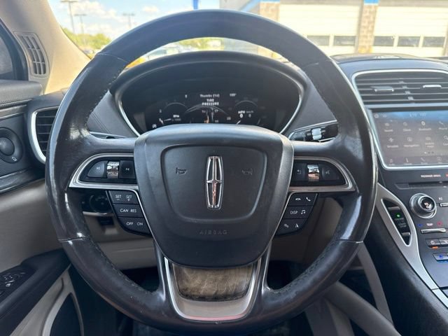 Used 2019 Lincoln Nautilus Reserve AWD/4WD image 11