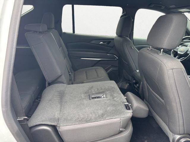 Used 2024 Chevrolet Traverse LS image 21