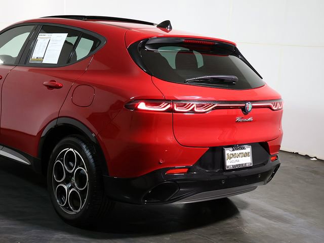 Used 2024 Alfa Romeo Tonale Ti AWD/4WD image 11