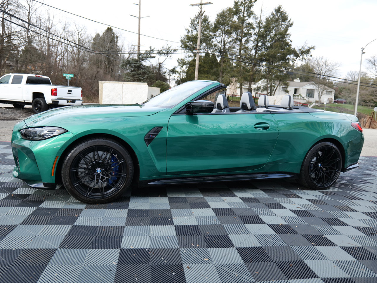 Used 2022 BMW M4 xDrive Competition image 9