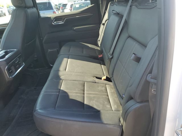 Used 2024 Chevrolet Silverado 1500 High Country w/ High Country Premium Package AWD/4WD image 28