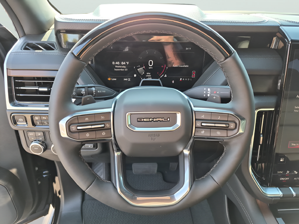 New 2026 GMC Yukon Denali w/ Denali Reserve Package AWD/4WD image 20