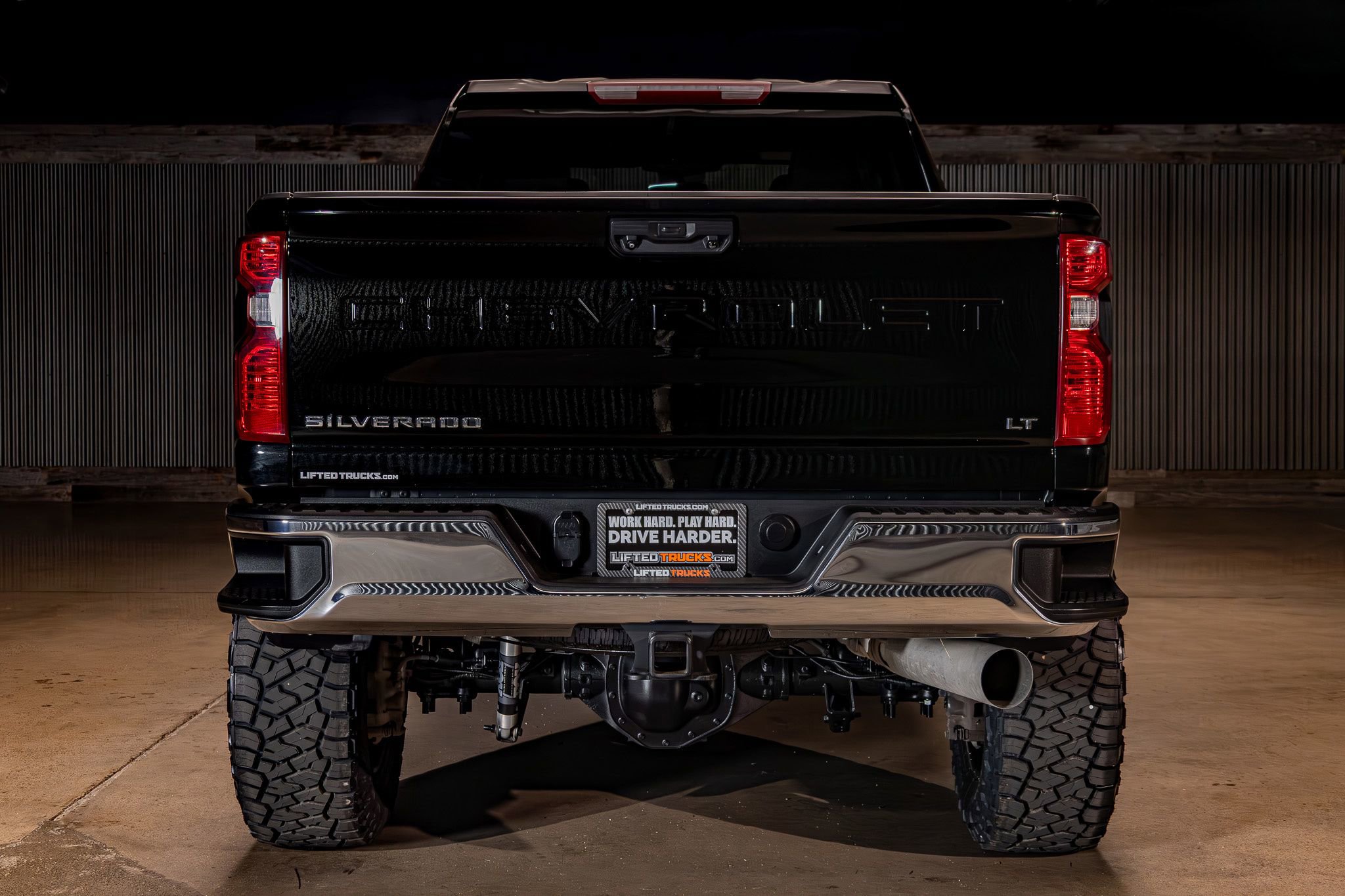 Used 2024 Chevrolet Silverado 2500 LT w/ Convenience Package AWD/4WD image 8