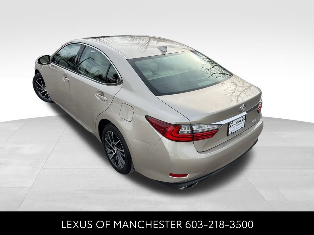 Used 2017 Lexus ES 350 image 4